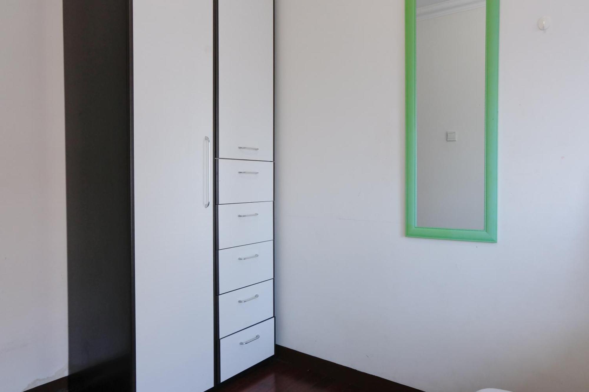 Apartemen Spacious 2br At Grand Setiabudi By Travelio